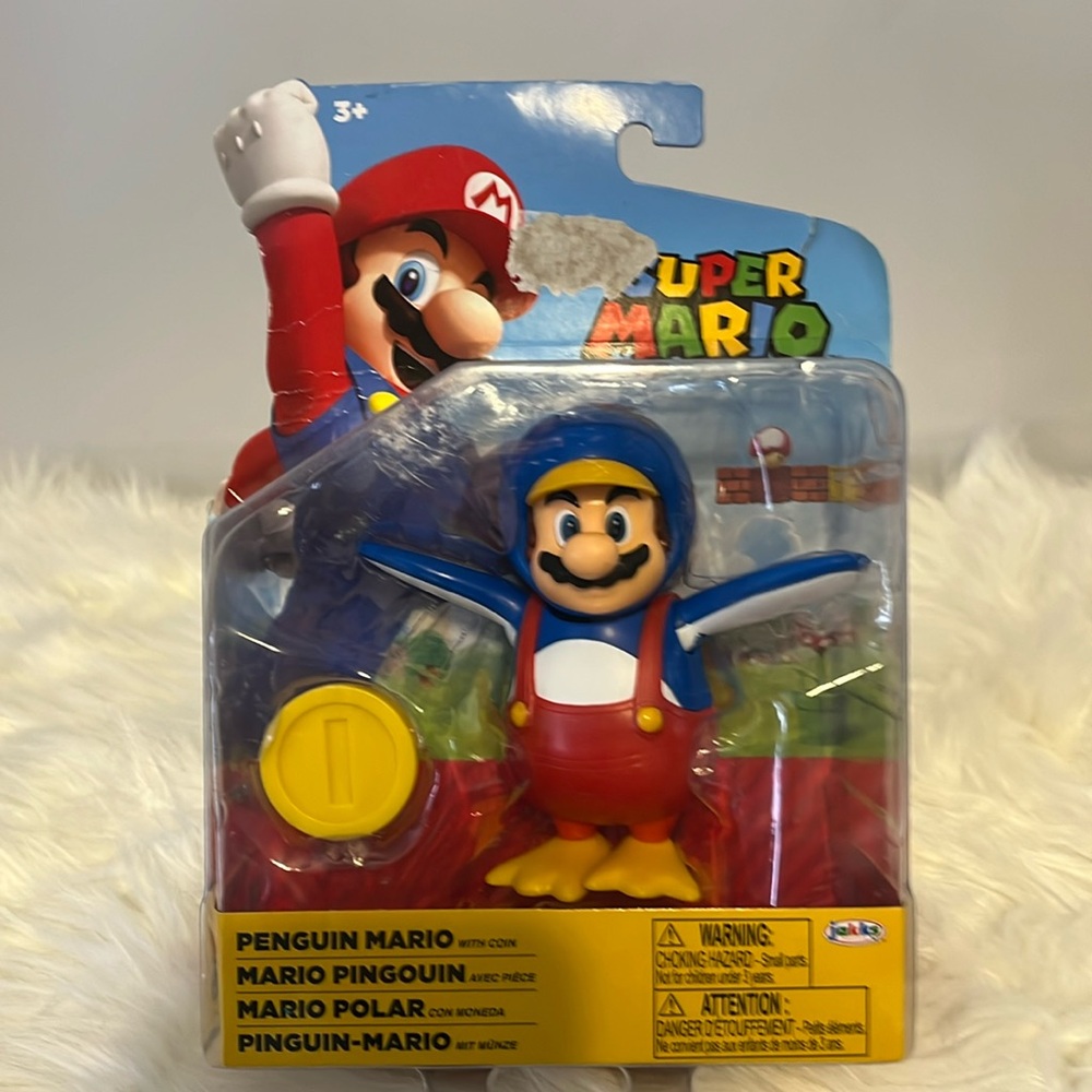Super Mario Penguin Mario with coin, 4in action figure